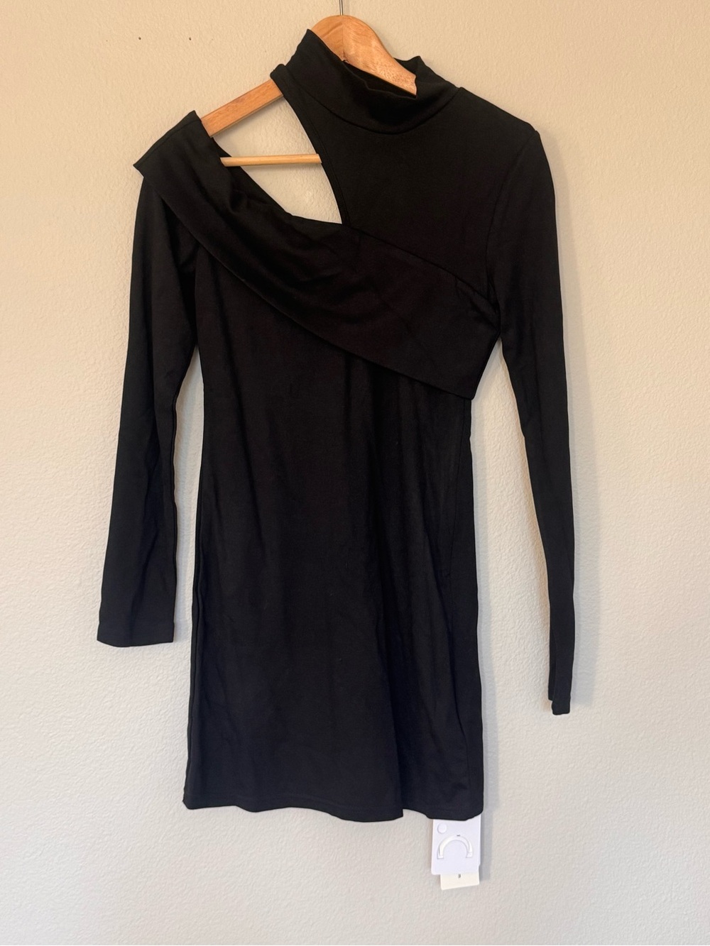 Commense Black One-Shoulder Long Sleeve Bodycon Dress